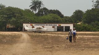 Bubaques Airport smoking