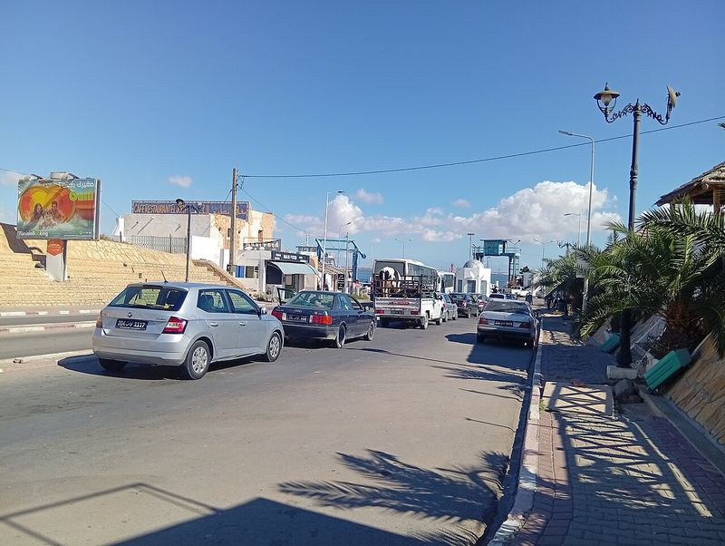 जेरबा-ज़ारज़िस अंतर्राष्ट्रीय हवाई अड्डा