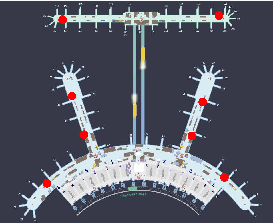 Varias salas para fumadores en la Terminal 1 de Salidas Internacionales.