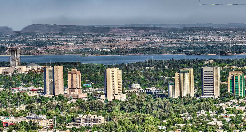 伊斯兰堡国际机场