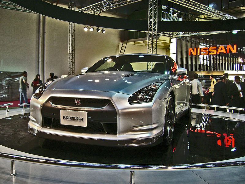 哈立德国王国际机场