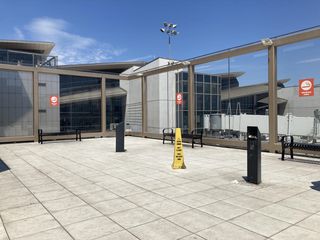 LAX smoking area